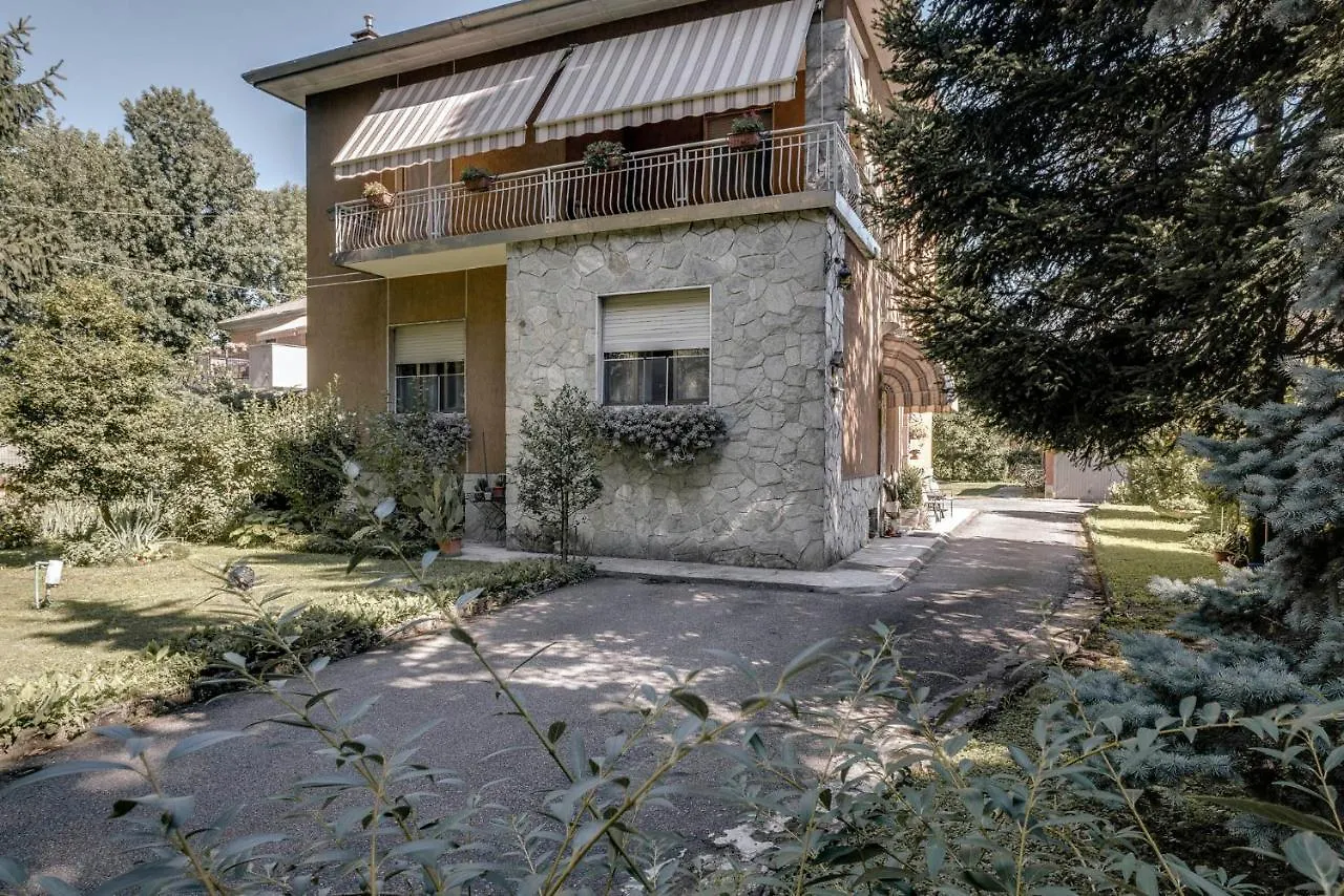 Sentirsi A Casa, Lontano Da Casa-Feel At Home Away From Home Caronno Pertusella