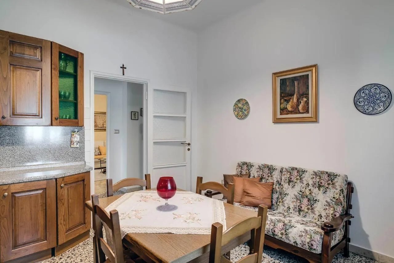 Apartment Sentirsi A Casa, Lontano Da Casa-Feel At Home Away From Home Caronno Pertusella